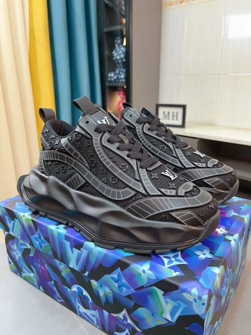 Breathable Louis Vuitton Low Shoes 32851