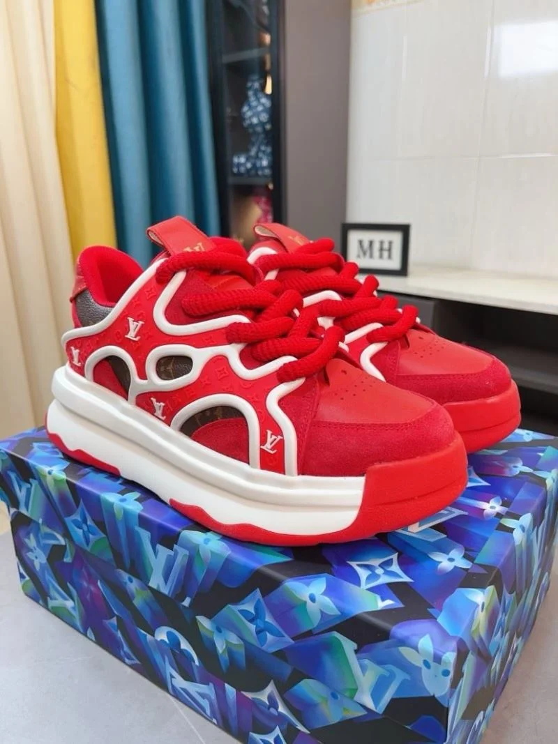 StreetReady Louis Vuitton Low Shoes 32845