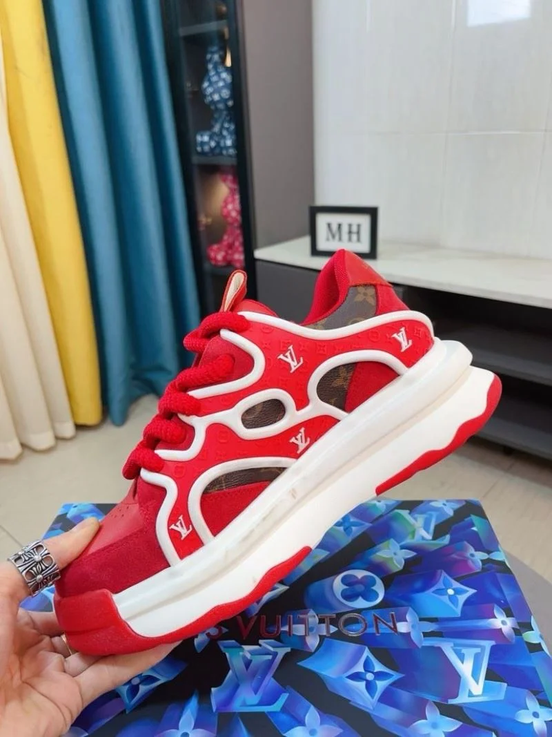 StreetReady Louis Vuitton Low Shoes 32845