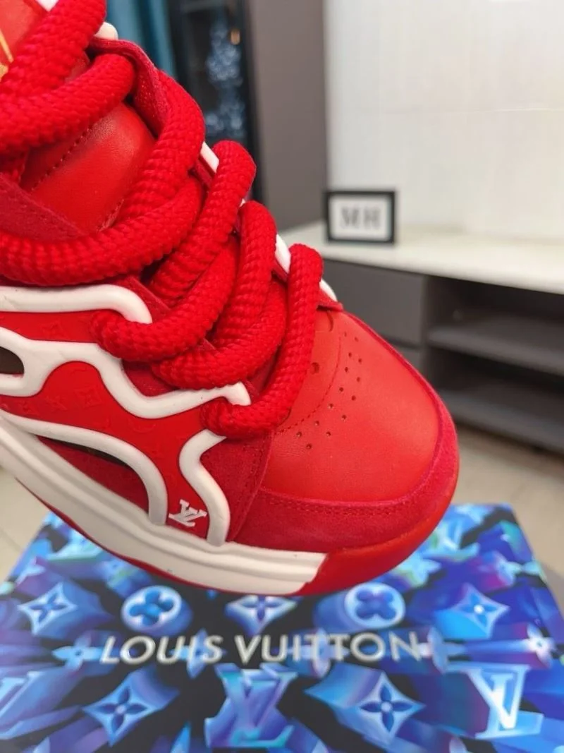 StreetReady Louis Vuitton Low Shoes 32845