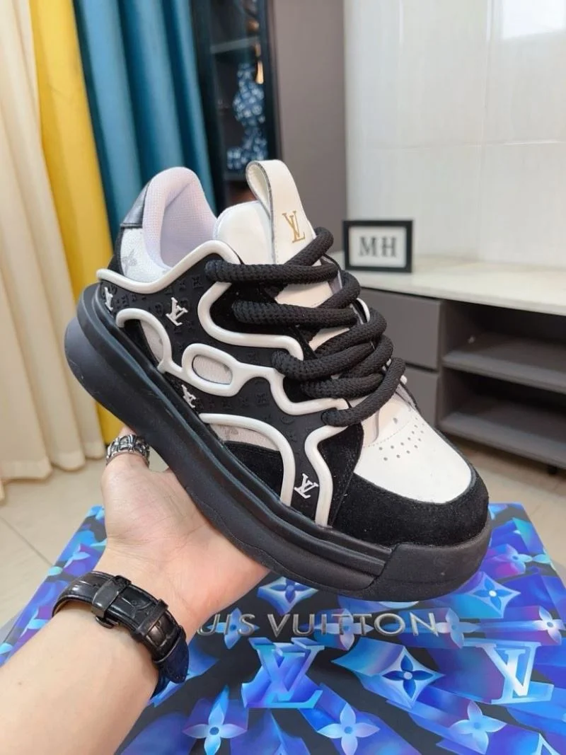 DailyWear Louis Vuitton Low Shoes 32840