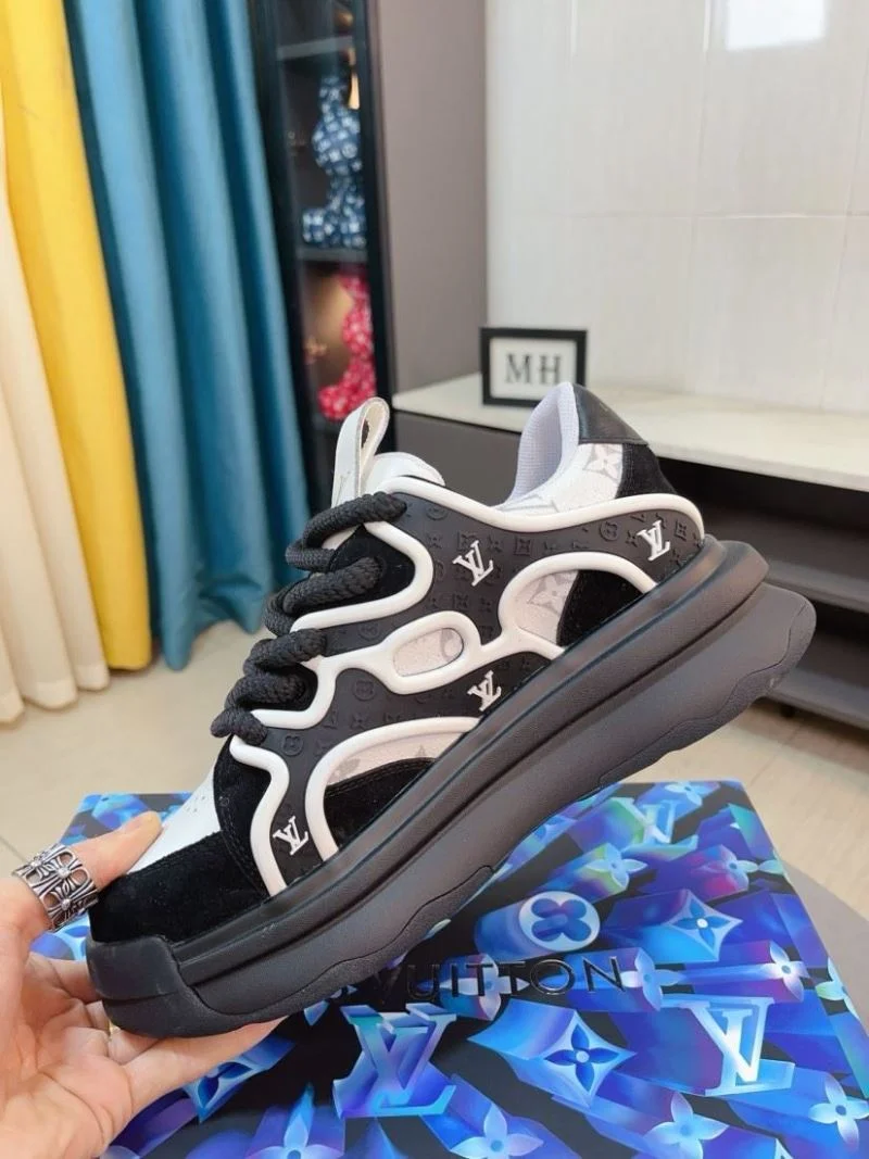 DailyWear Louis Vuitton Low Shoes 32840