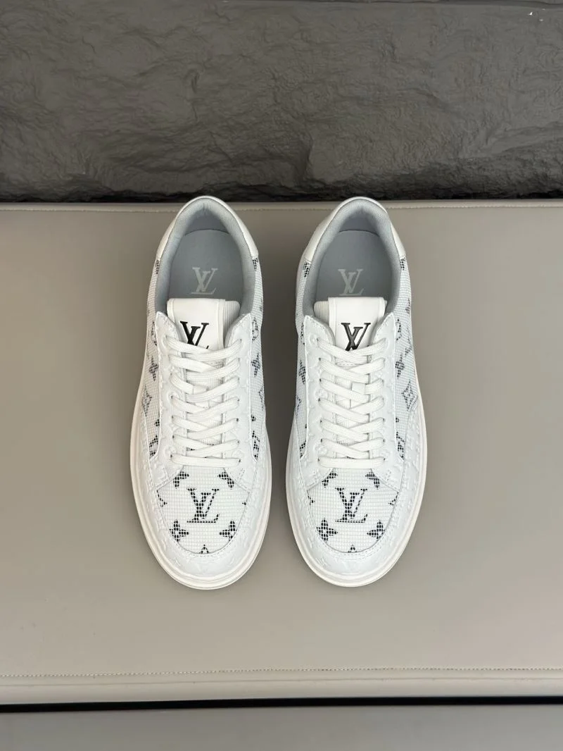Louis Vuitton Low Shoes OdorResistant 32861