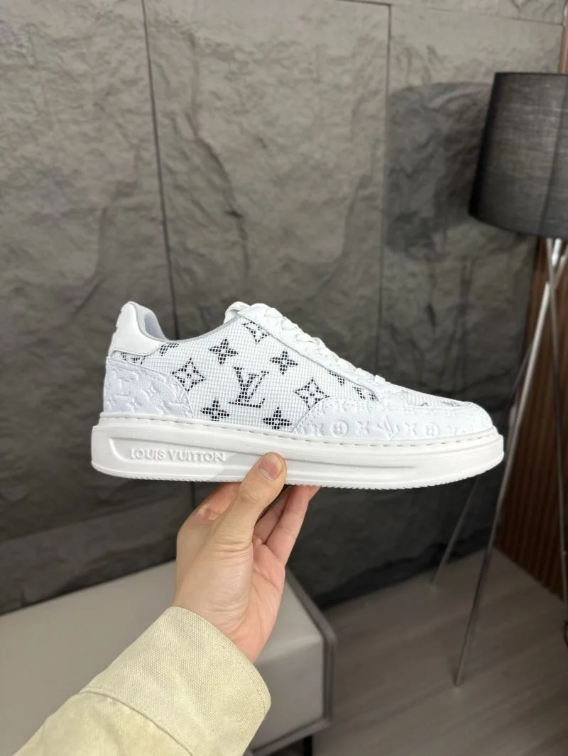 Louis Vuitton Low Shoes OdorResistant 32861