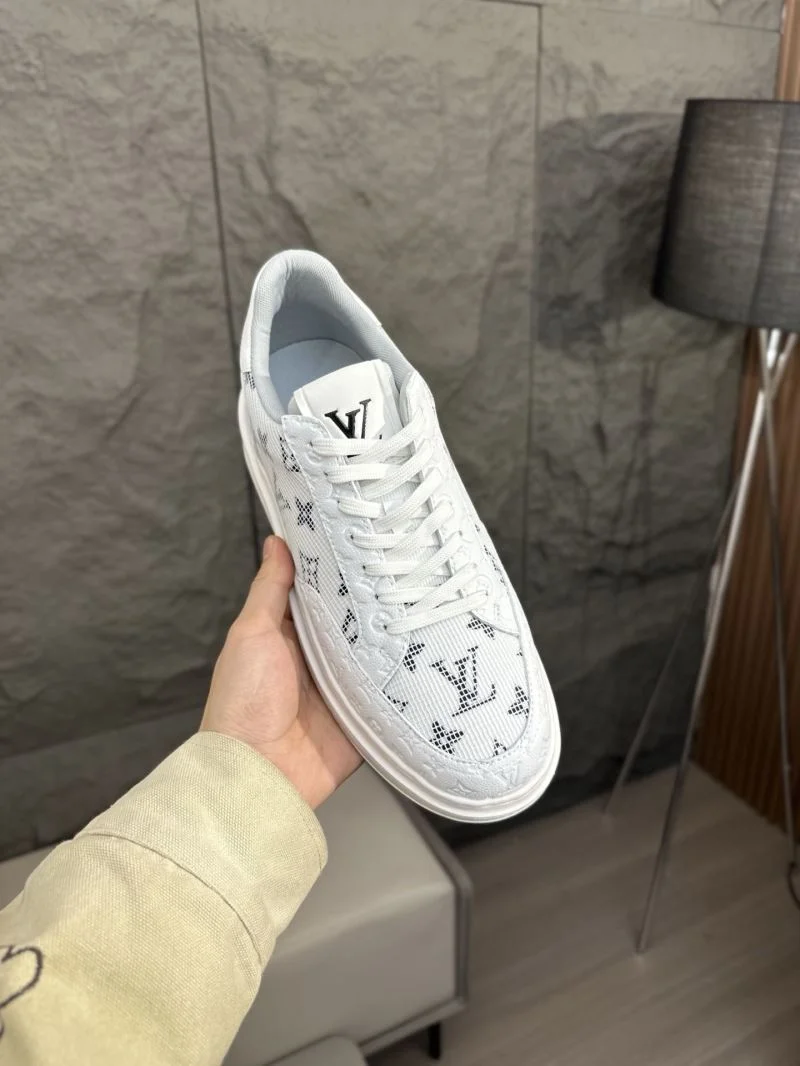 Louis Vuitton Low Shoes OdorResistant 32861