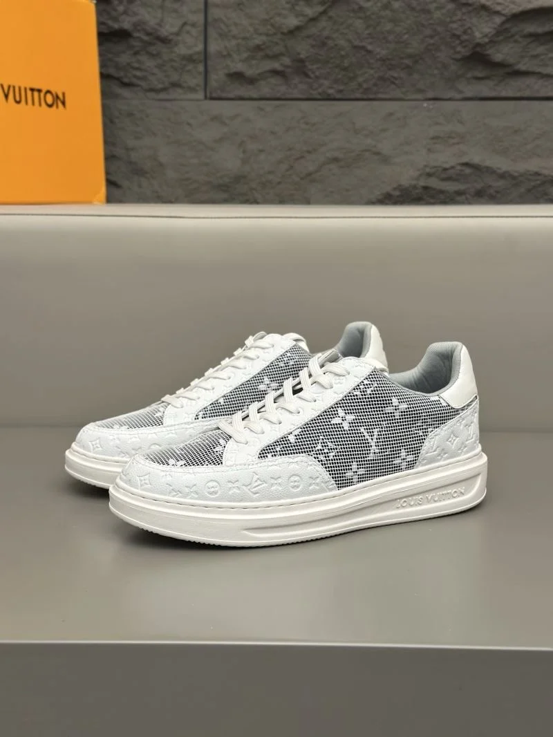 Vibrant Louis Vuitton Low Shoes 32837