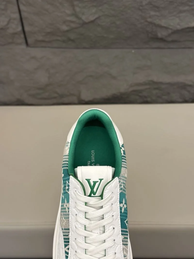 WrinkleFree Louis Vuitton Low Shoes 32839