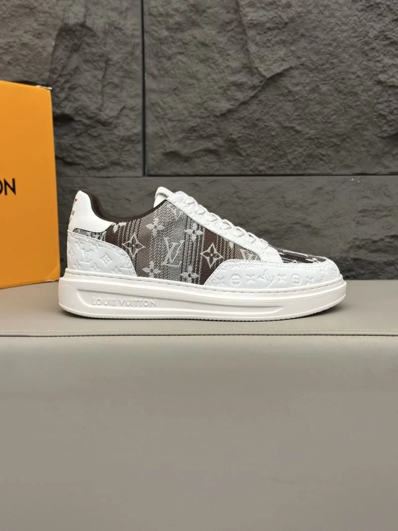 Louis Vuitton Low Shoes Snug 32835