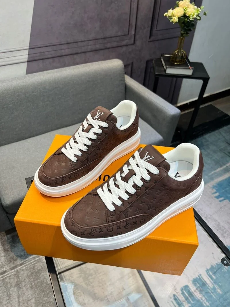 Louis Vuitton Low Shoes Durable 32834