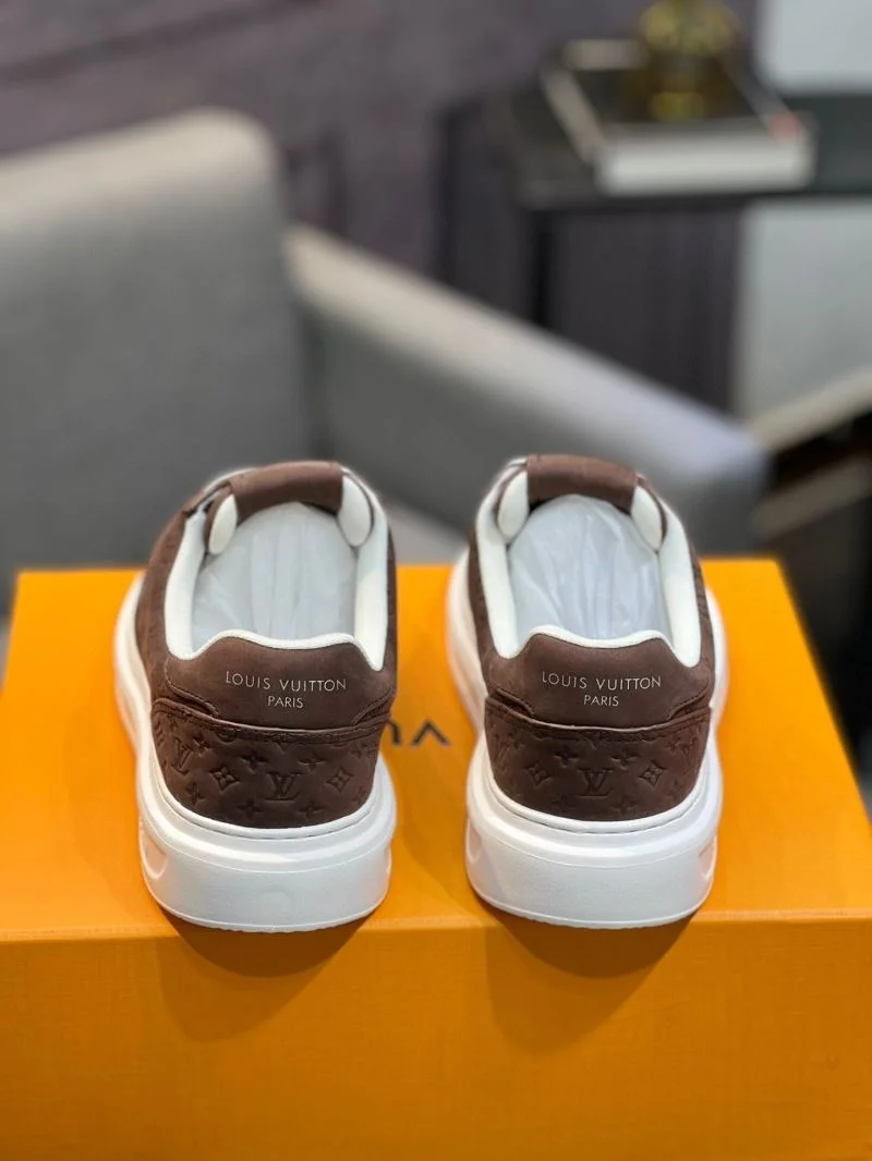 Louis Vuitton Low Shoes Durable 32834