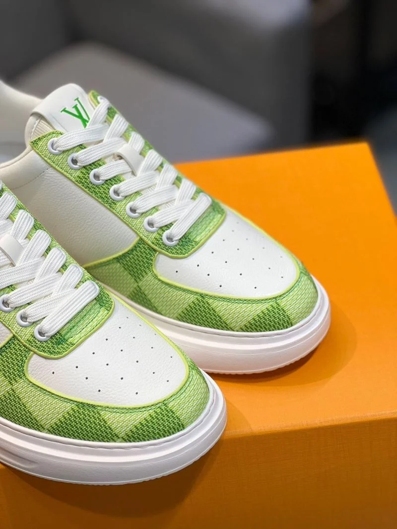 Comfortable Louis Vuitton Low Shoes 32833