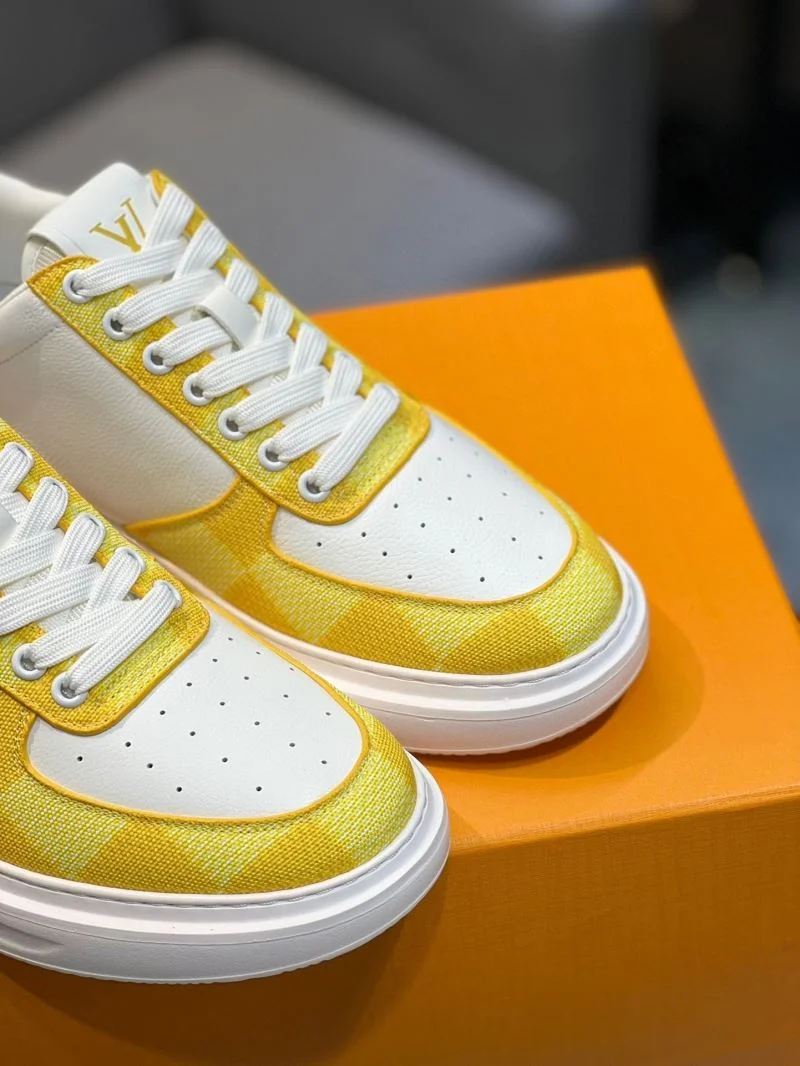WellDesigned Louis Vuitton Low Shoes 32849