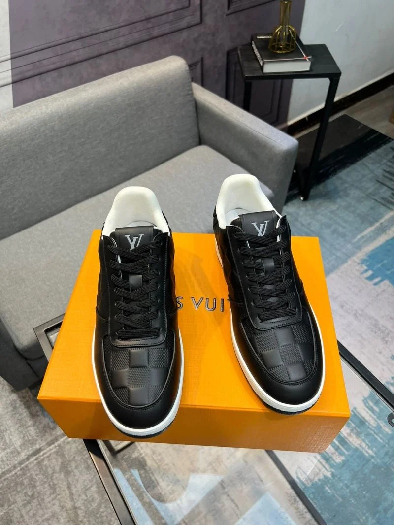 EasyMatch Louis Vuitton Low Shoes 32836