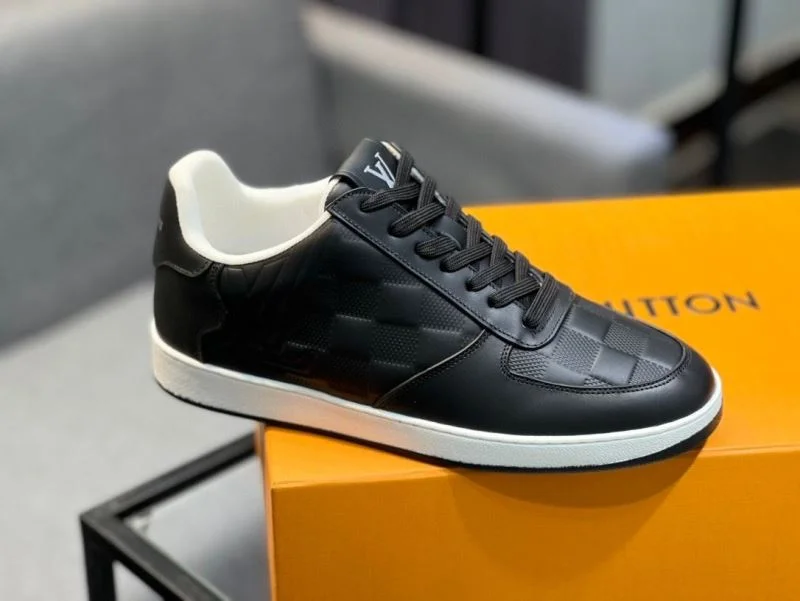 EasyMatch Louis Vuitton Low Shoes 32836