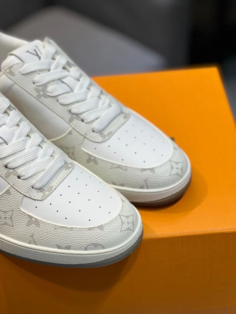 Louis Vuitton Low Shoes Reliable 32827