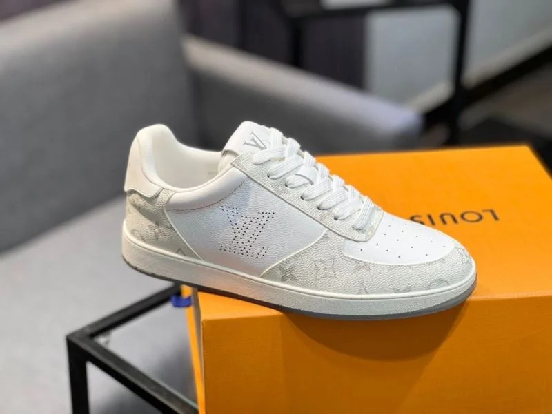 Louis Vuitton Low Shoes Reliable 32827
