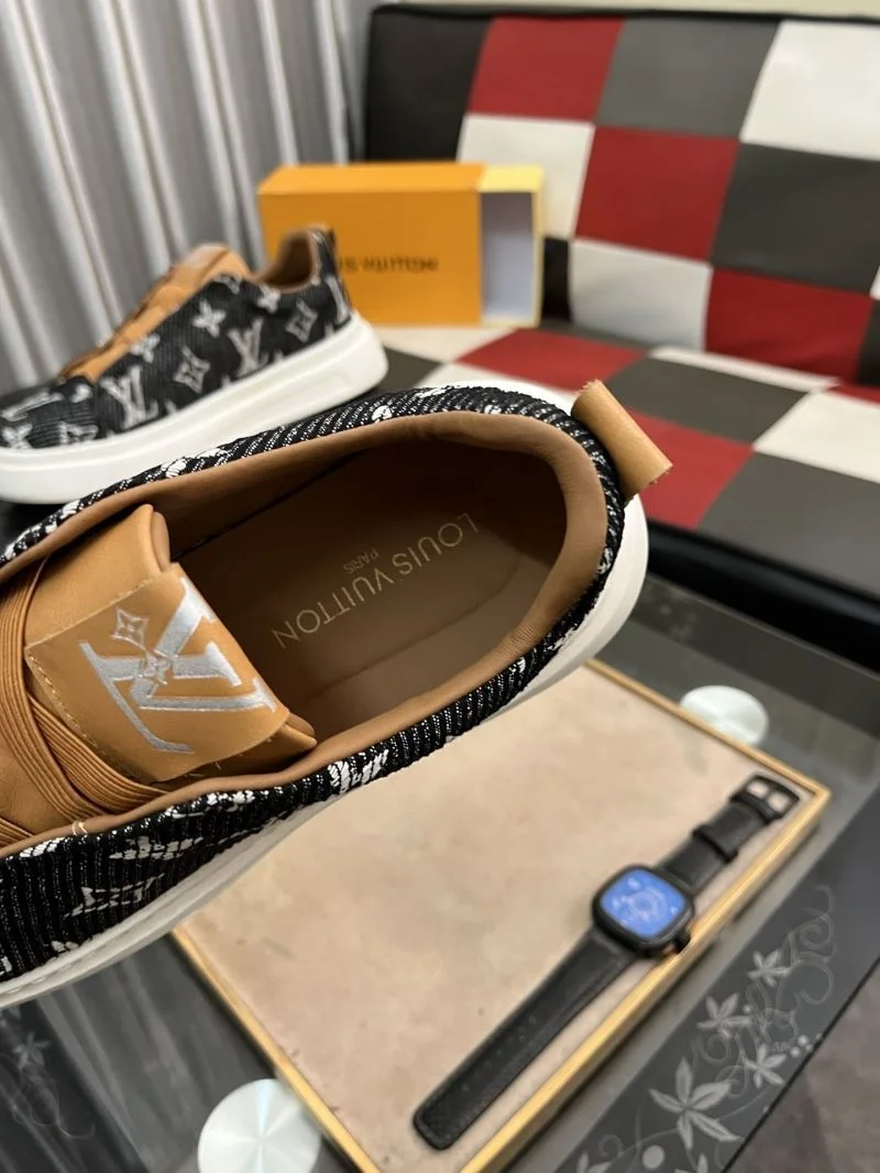 Resilient Louis Vuitton Low Shoes 32808
