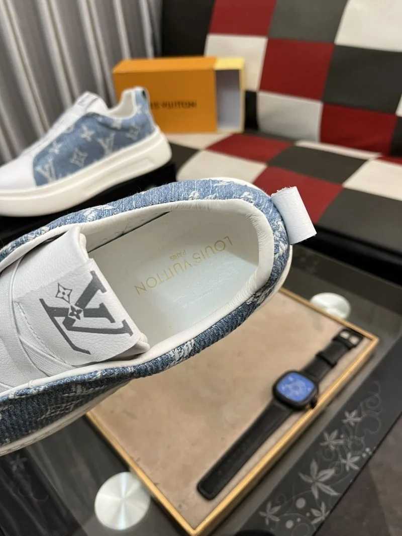 StreetReady Louis Vuitton Low Shoes 32810