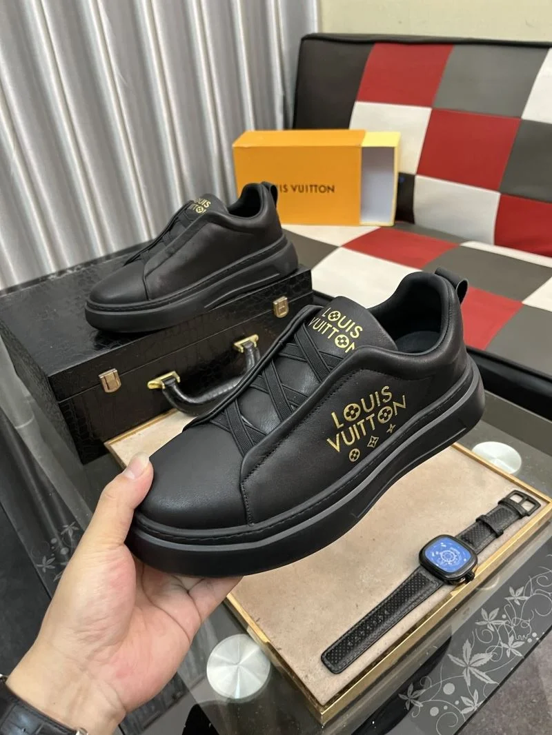 Supportive Louis Vuitton Low Shoes 32809