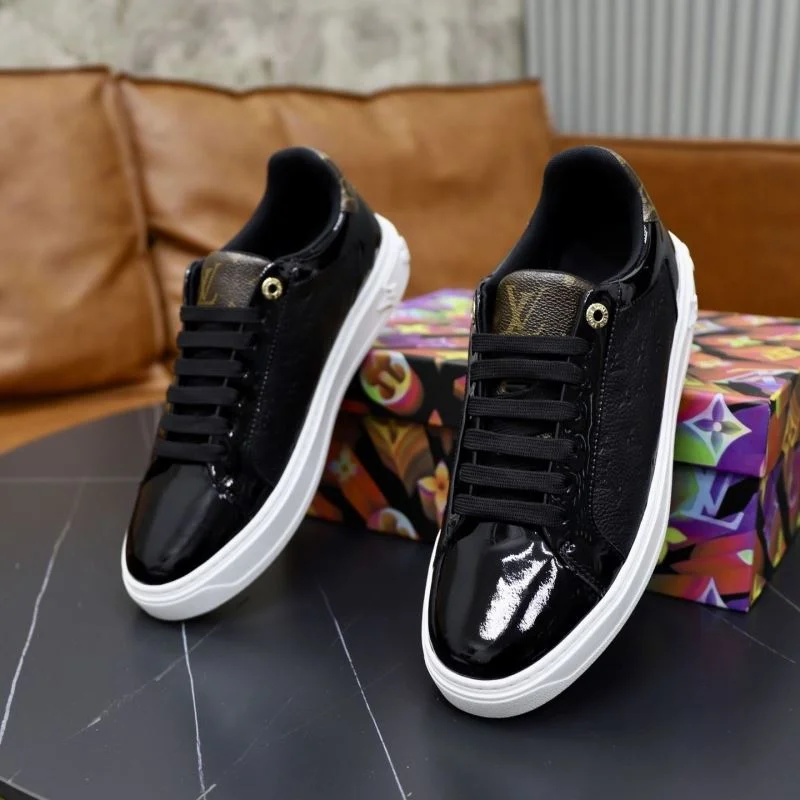 Louis Vuitton Low Shoes Flexible 32813