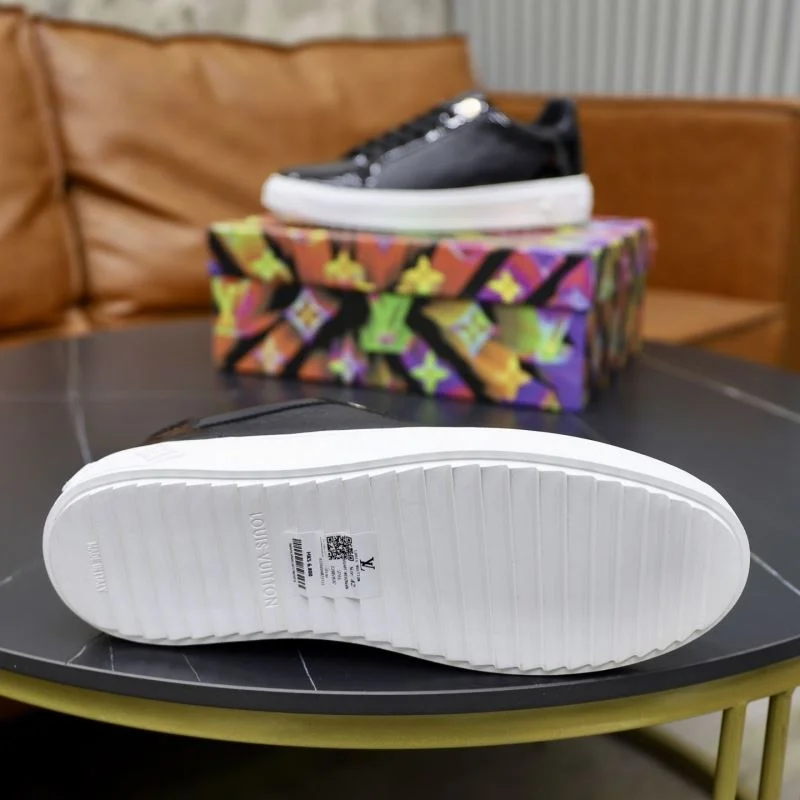 EasyMatch Louis Vuitton Low Shoes 32797