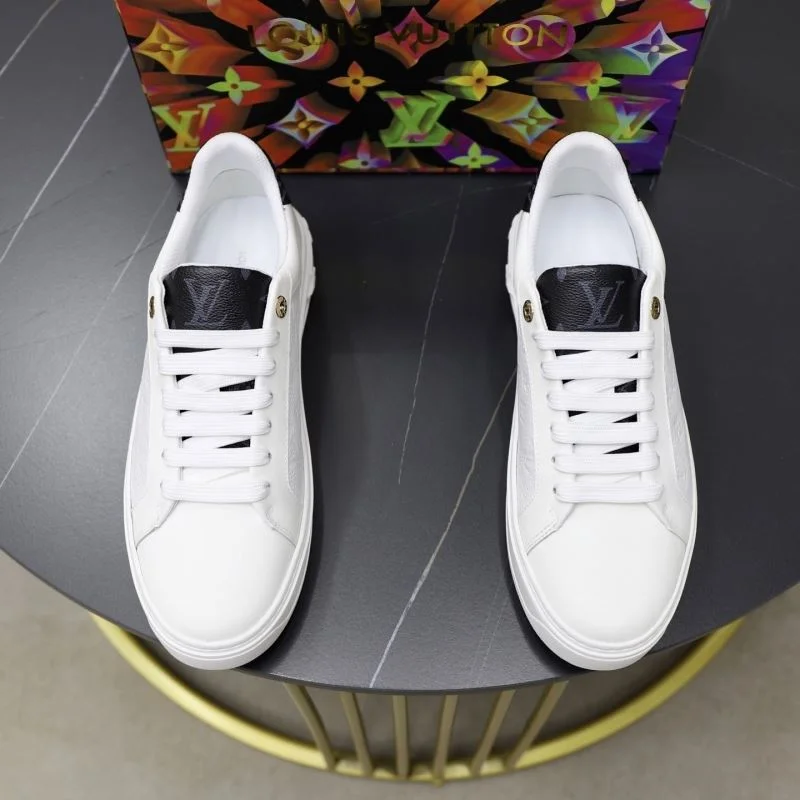 StreetReady Louis Vuitton Low Shoes 32807