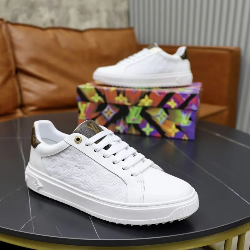 UrbanStyle Louis Vuitton Low Shoes 32812