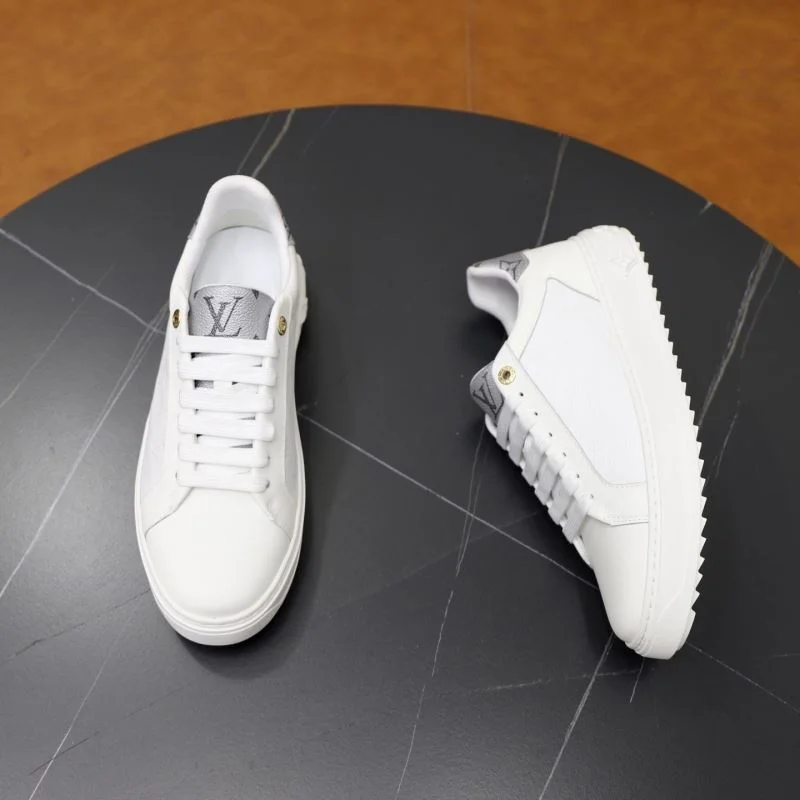 Louis Vuitton Low Shoes SmoothTexture 32796