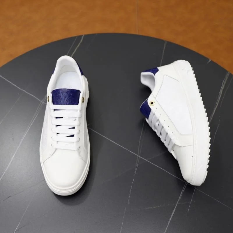 Louis Vuitton Low Shoes Elegant 32814