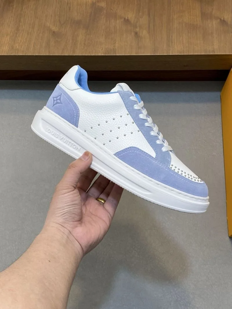 ComfortFit Louis Vuitton Low Shoes 32801