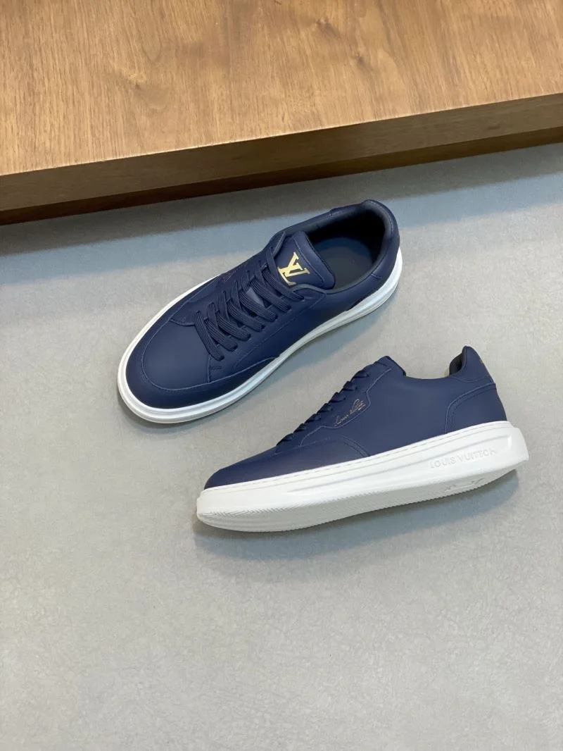 Louis Vuitton Low Shoes WeatherProof 32815