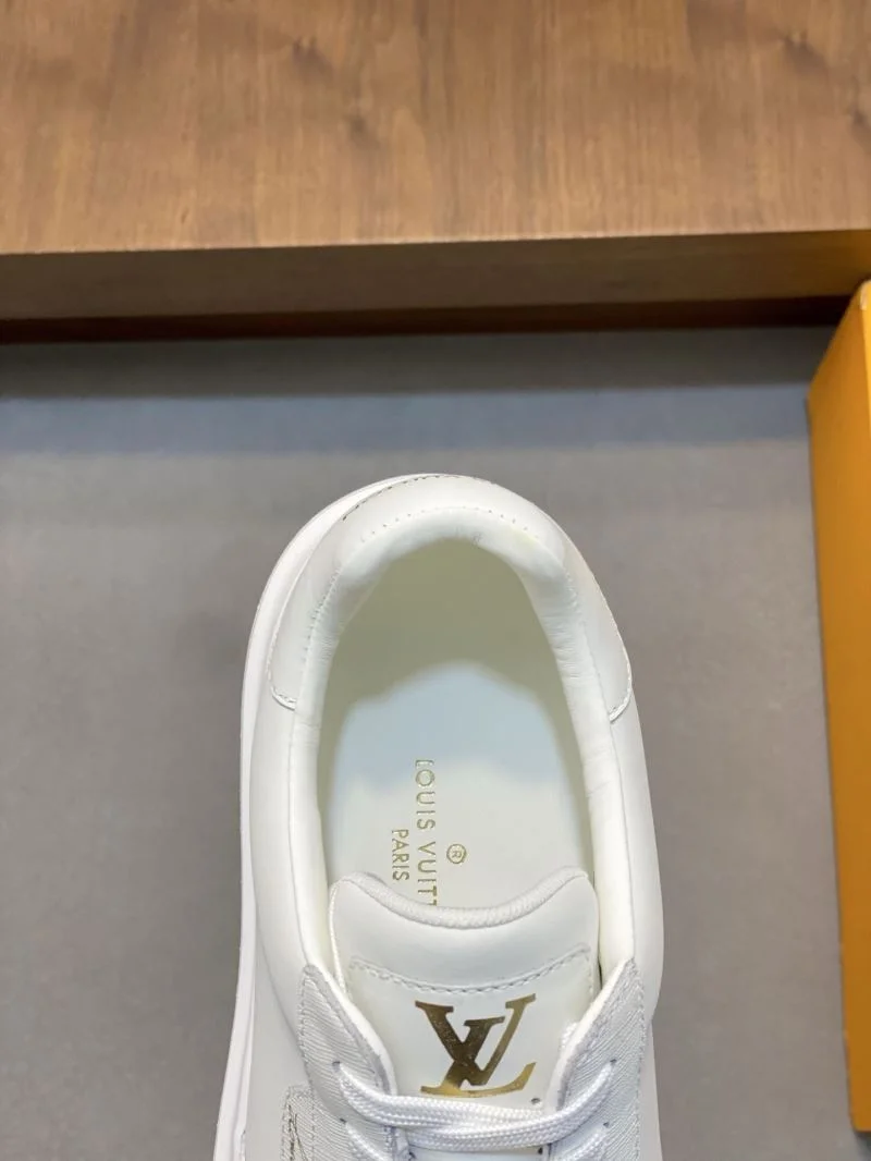 Louis Vuitton Low Shoes Versatile 32792