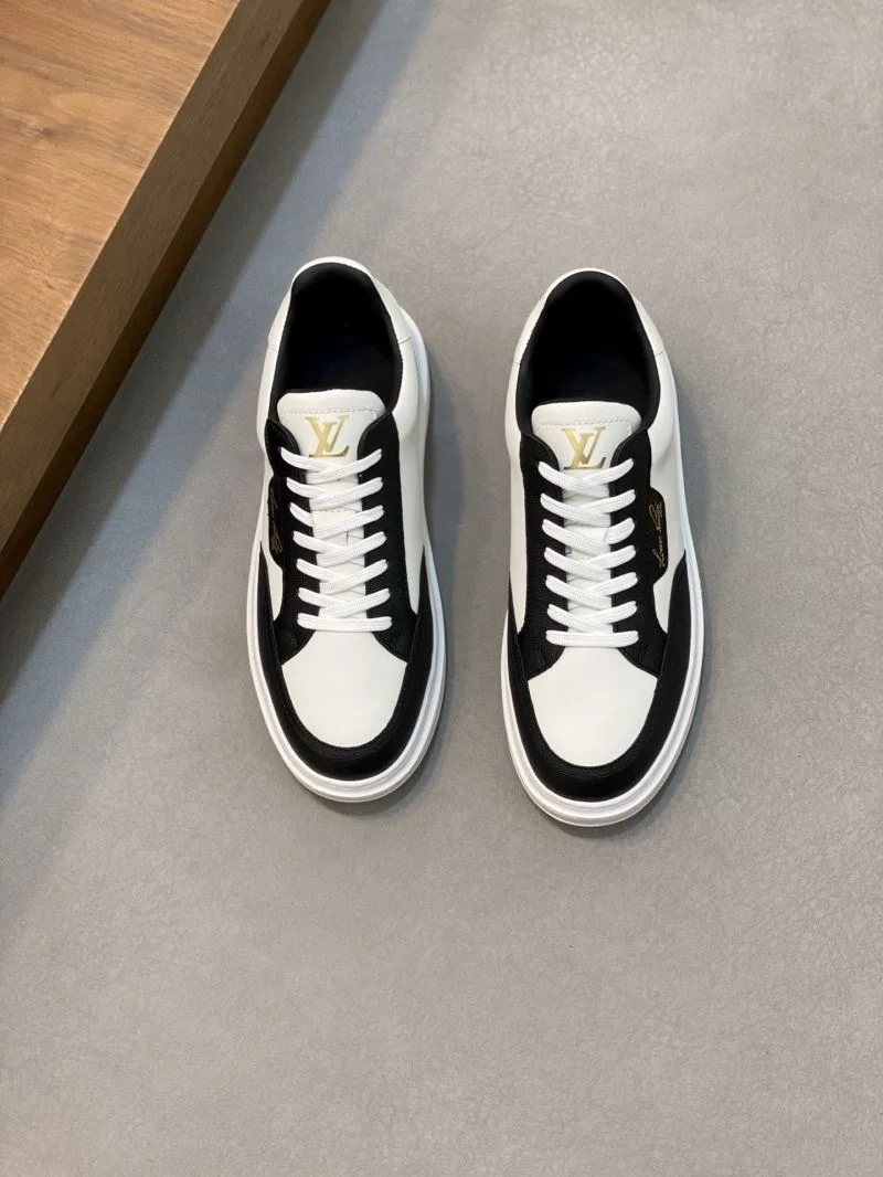 Louis Vuitton Low Shoes Classic 32795