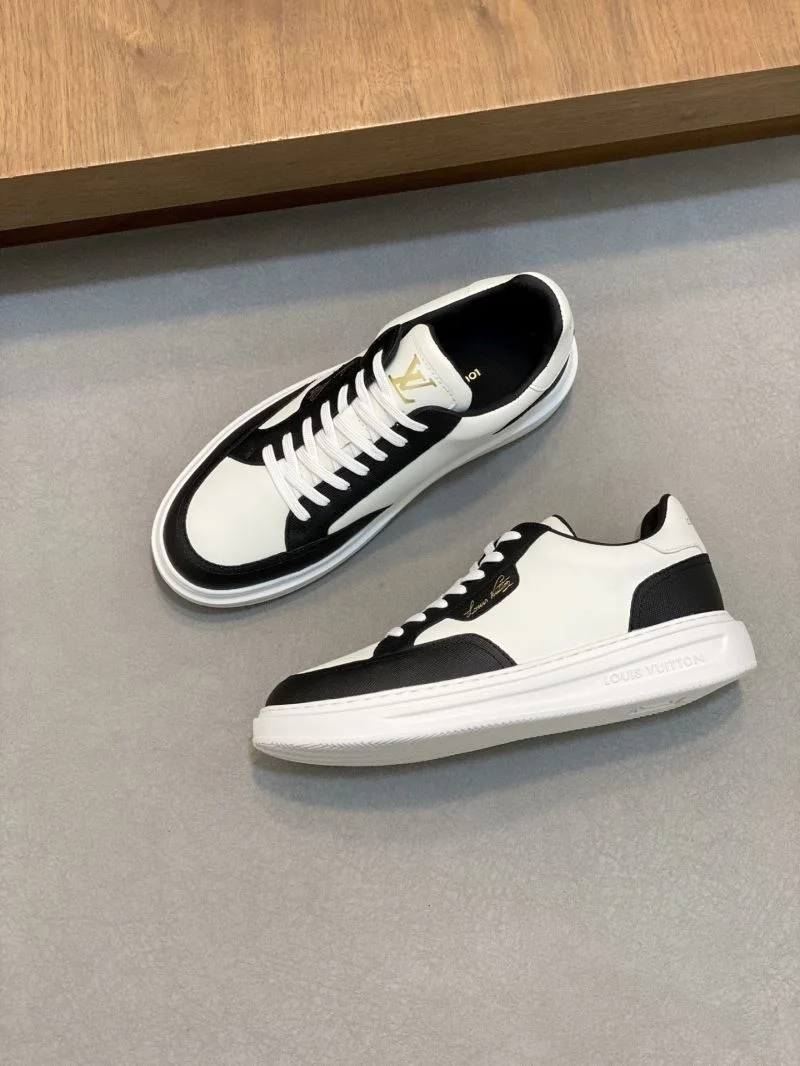 Louis Vuitton Low Shoes Classic 32795