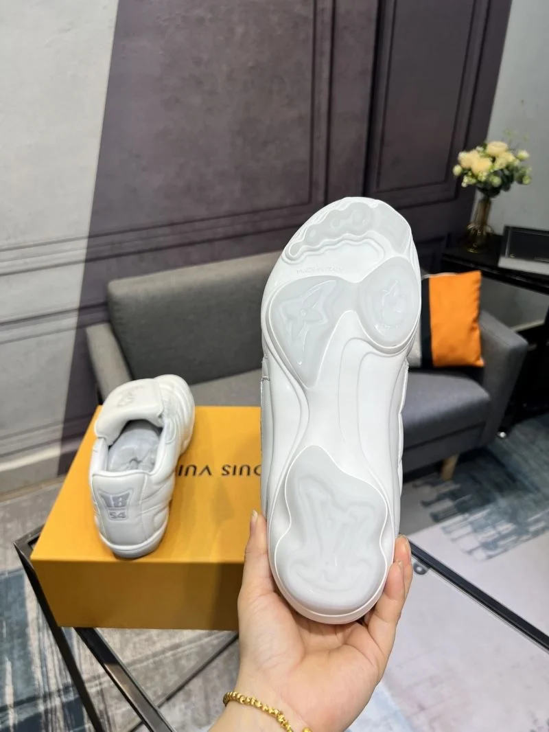 Louis Vuitton Low Shoes Affordable 32824