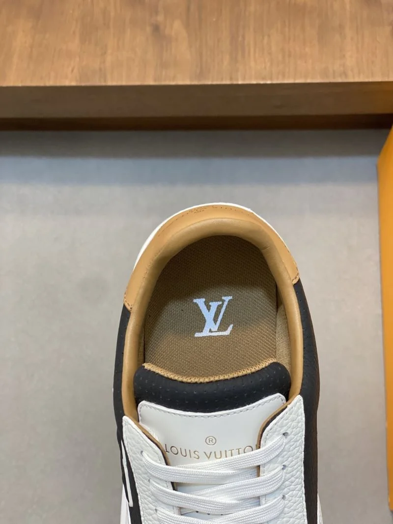 OdorResistant Louis Vuitton Low Shoes 32794
