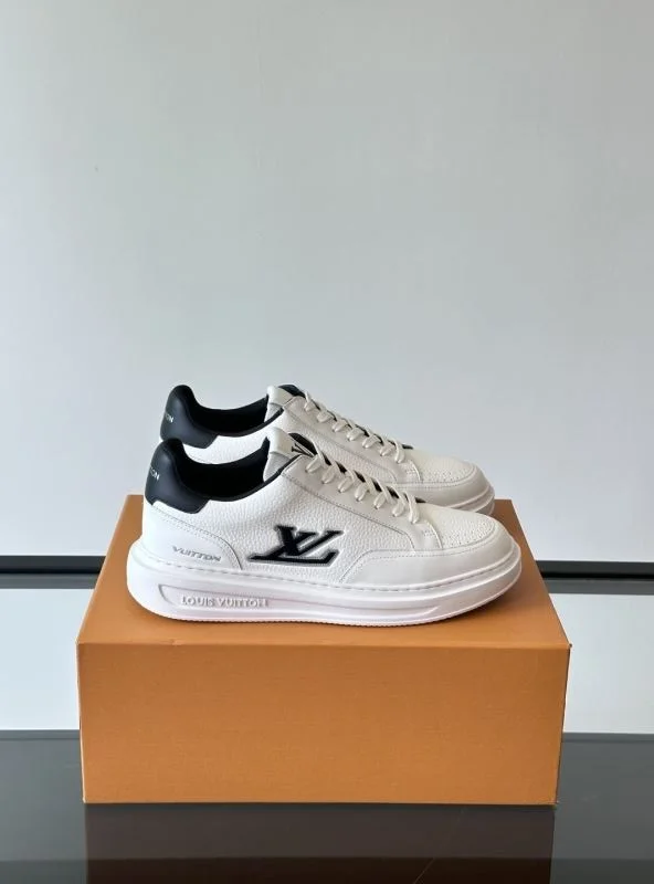 StreetReady Louis Vuitton Low Shoes 32788