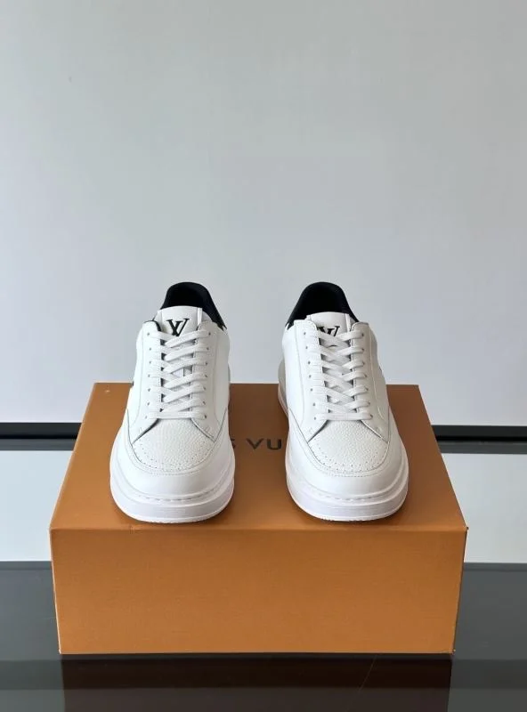 StreetReady Louis Vuitton Low Shoes 32788