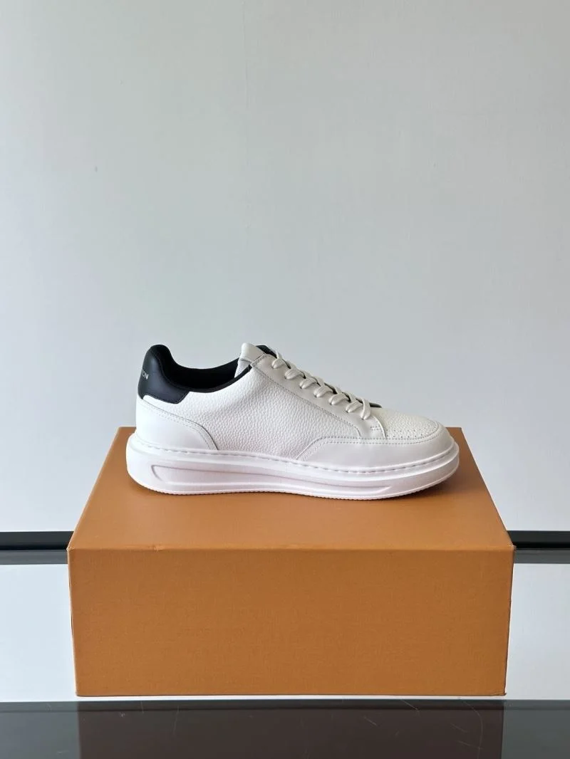 StreetReady Louis Vuitton Low Shoes 32788