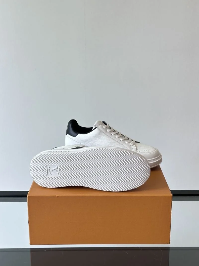 StreetReady Louis Vuitton Low Shoes 32788