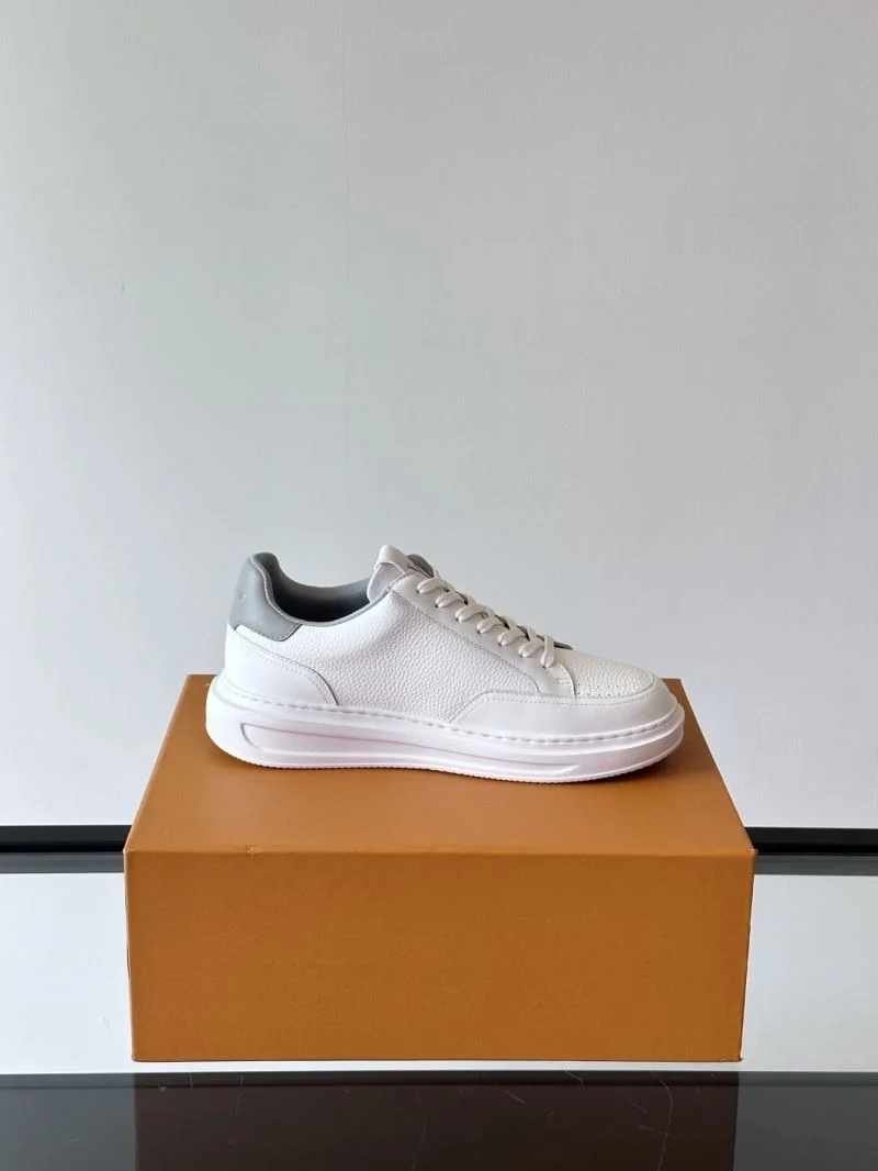 Louis Vuitton Low Shoes Vibrant 32785
