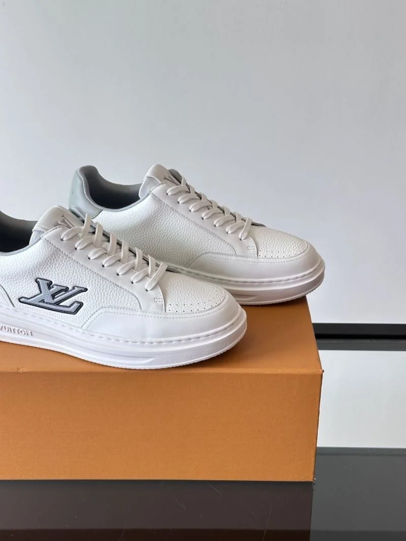 Louis Vuitton Low Shoes Vibrant 32785