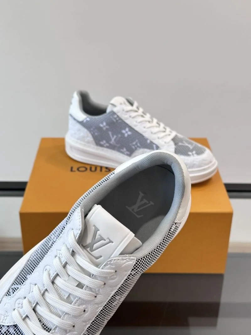 Effortless Louis Vuitton Low Shoes 32775