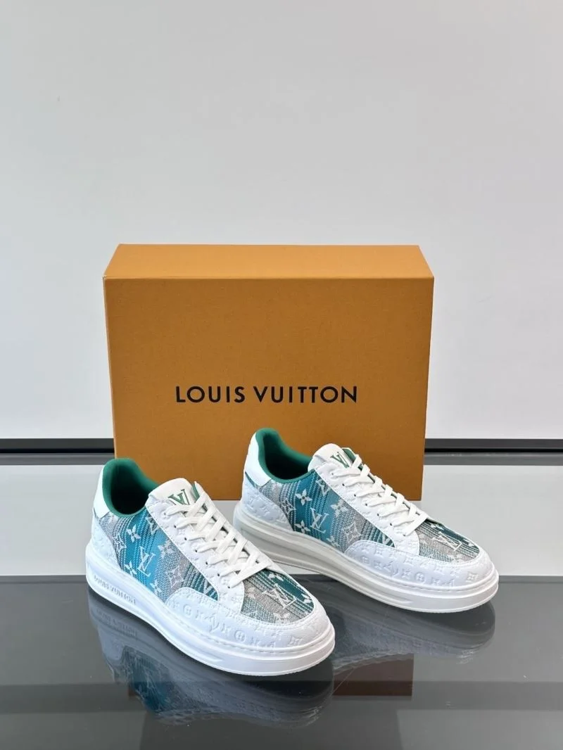 Louis Vuitton Low Shoes Bold 32765