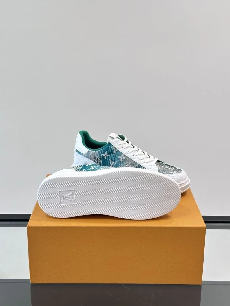 Louis Vuitton Low Shoes Bold 32765