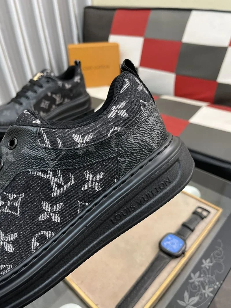 Louis Vuitton Low Shoes Stretchable 32758