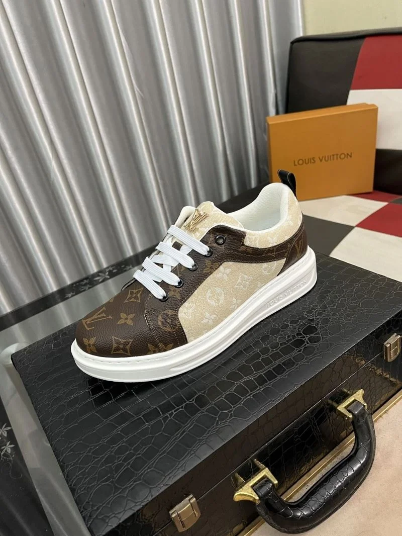 Durable Louis Vuitton Low Shoes 32774