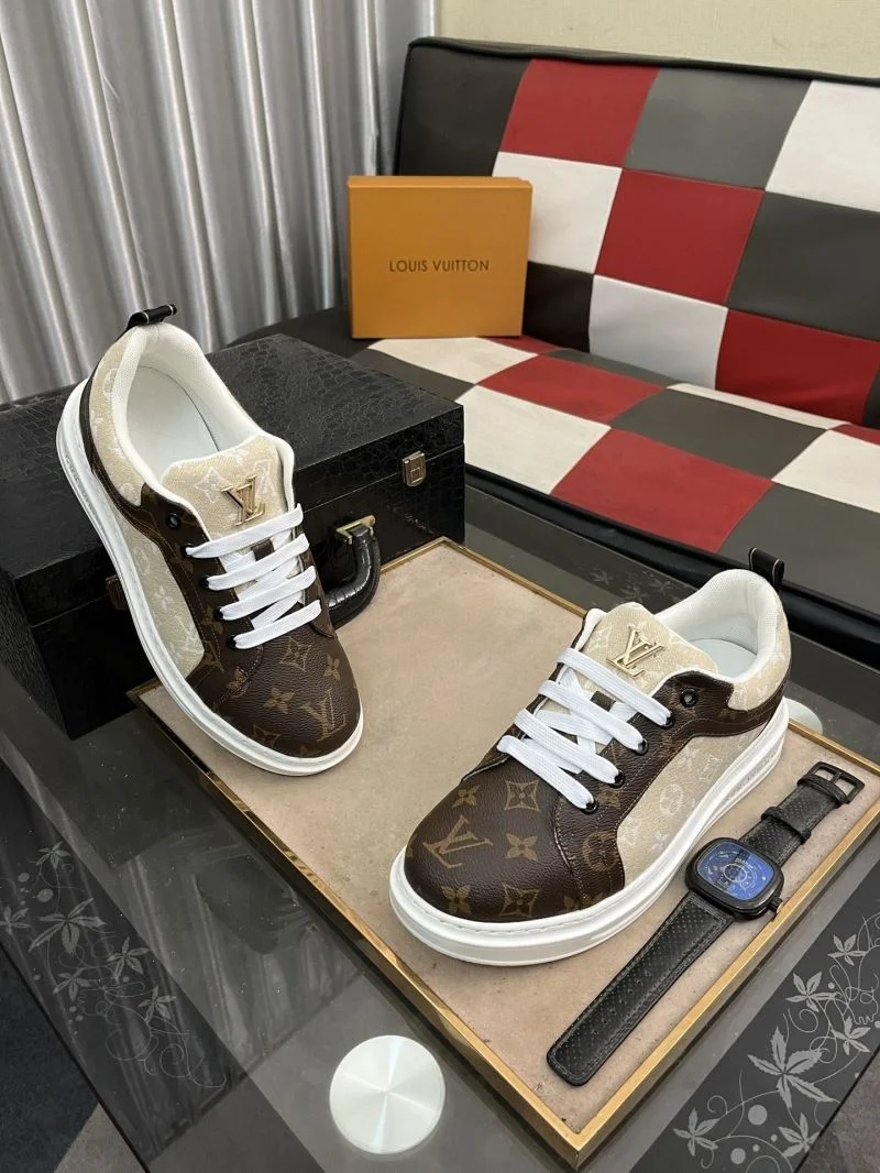 Durable Louis Vuitton Low Shoes 32774
