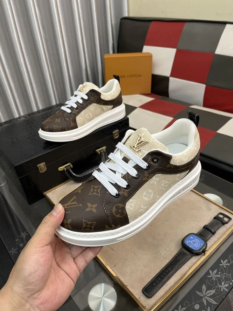 Durable Louis Vuitton Low Shoes 32774