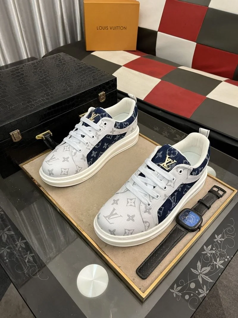 Louis Vuitton Low Shoes WaterResistant 32762